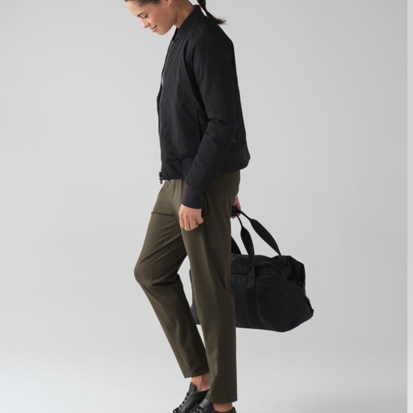Lululemon On The Fly Pant *28" - Picture 1 of 2